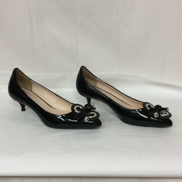 Elie Tahari black patten kitten heel - Picture 3 of 4